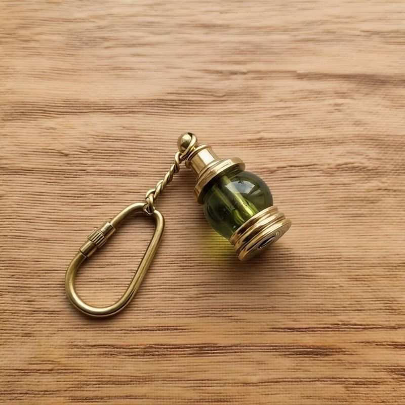 High Quality Brass and Glass Green Lantern Keychain, Vintage Nautical Maritime Bag Charm, Coastal Decor Gift for Men, Ocean Lover Accessory