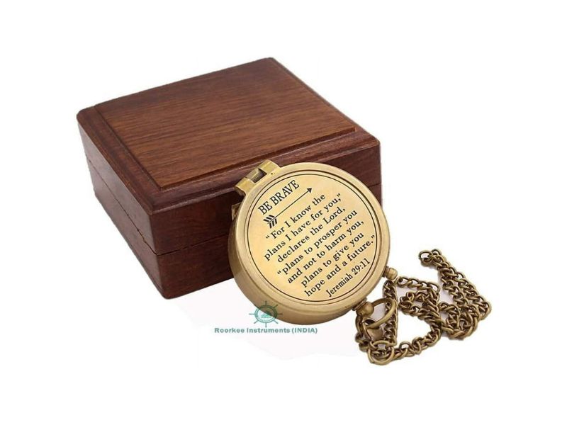 Be Brave Compass, Jeremiah 29:11, “For I Know The Plans I Have For You” Scripture Engraved Solid Brass Compass with Wooden Box – Christian Baptism, Confirmation, Graduation Gift for Boys, Girls, Men, Women