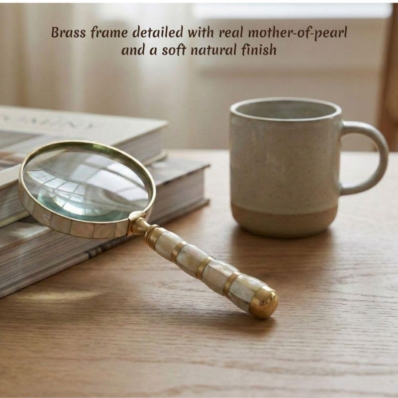  Magnifying Glass with Mother of Pearl Handle, Handheld 10x Magnifying Glass Lens, Antique Magnifier, Reading, Inspection, Astrologer, Low Sight Elderly Collectible Décor Gift 4 Inches