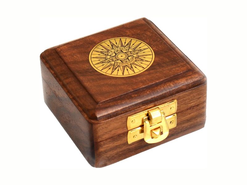 Handcrafted Brass Compass with Wooden Box | Vintage Pocket Navigation Compass | Antique Maritime Gift for Explorer, Sailor & Traveler | Collectible Nautical Compass with Lid & Gift Case